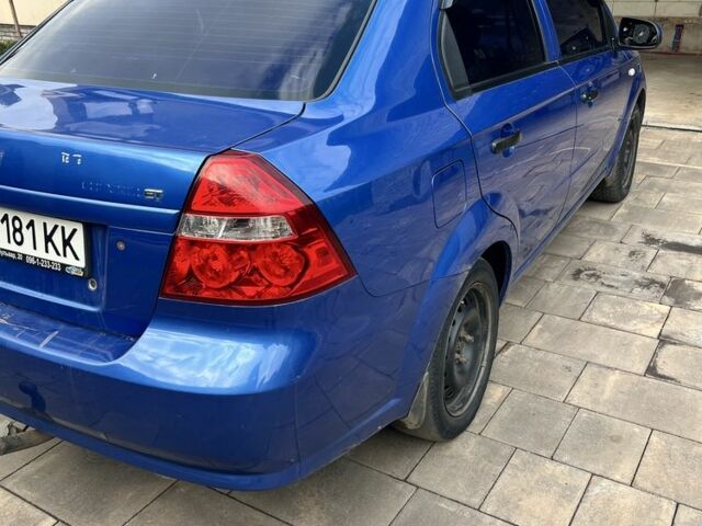 Синий Шевроле Авео, объемом двигателя 1.2 л и пробегом 200 тыс. км за 3000 $, фото 6 на Automoto.ua