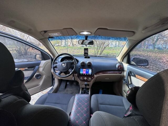 Синий Шевроле Авео, объемом двигателя 1.6 л и пробегом 279 тыс. км за 3650 $, фото 6 на Automoto.ua