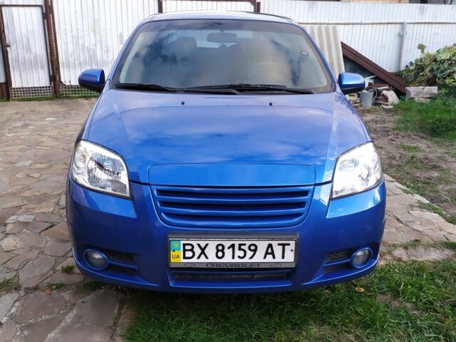 Синий Шевроле Авео, объемом двигателя 1.5 л и пробегом 312 тыс. км за 3300 $, фото 1 на Automoto.ua