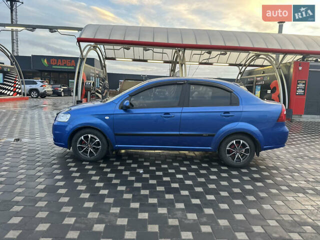 Синий Шевроле Авео, объемом двигателя 0 л и пробегом 93 тыс. км за 5300 $, фото 2 на Automoto.ua