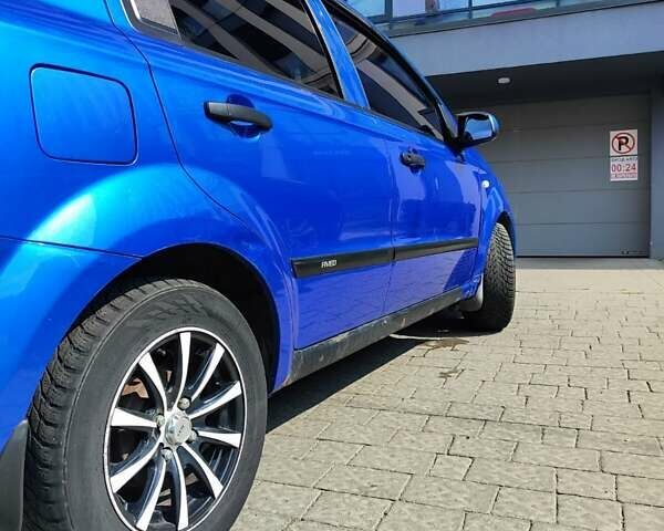 Синій Шевроле Авео, об'ємом двигуна 1.5 л та пробігом 228 тис. км за 3700 $, фото 8 на Automoto.ua