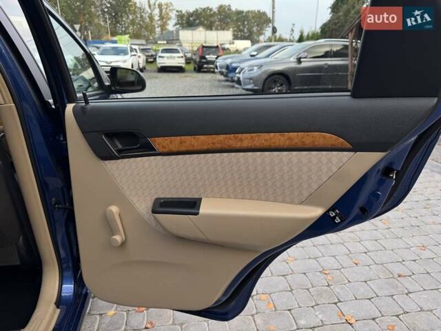 Синий Шевроле Авео, объемом двигателя 1.6 л и пробегом 22 тыс. км за 6200 $, фото 23 на Automoto.ua