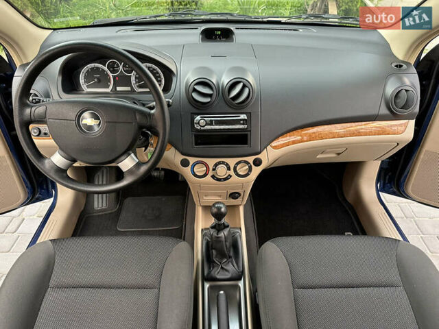 Синий Шевроле Авео, объемом двигателя 1.6 л и пробегом 23 тыс. км за 6700 $, фото 129 на Automoto.ua
