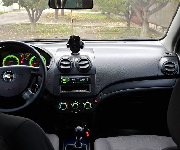 Синий Шевроле Авео, объемом двигателя 1.5 л и пробегом 163 тыс. км за 3700 $, фото 5 на Automoto.ua