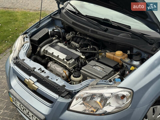 Синий Шевроле Авео, объемом двигателя 1.6 л и пробегом 138 тыс. км за 4600 $, фото 14 на Automoto.ua