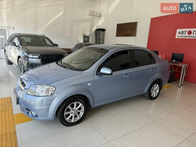 Синий Шевроле Авео, объемом двигателя 1.6 л и пробегом 202 тыс. км за 3600 $, фото 2 на Automoto.ua