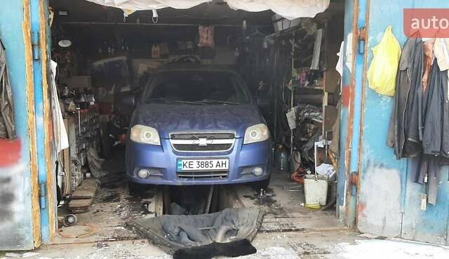 Синий Шевроле Авео, объемом двигателя 1.5 л и пробегом 200 тыс. км за 4000 $, фото 1 на Automoto.ua