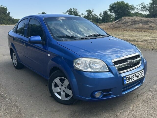 Синий Шевроле Авео, объемом двигателя 1.5 л и пробегом 300 тыс. км за 4200 $, фото 4 на Automoto.ua