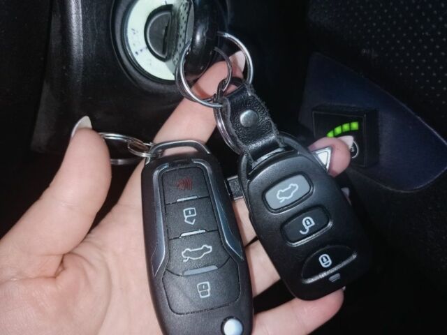 Синий Шевроле Авео, объемом двигателя 0 л и пробегом 228 тыс. км за 3800 $, фото 7 на Automoto.ua