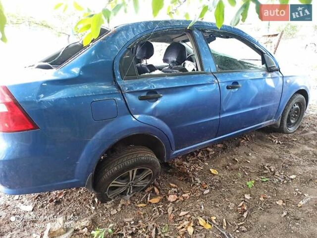 Синій Шевроле Авео, об'ємом двигуна 1.5 л та пробігом 240 тис. км за 1200 $, фото 5 на Automoto.ua