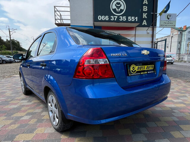 Синій Шевроле Авео, об'ємом двигуна 1.5 л та пробігом 70 тис. км за 5500 $, фото 4 на Automoto.ua