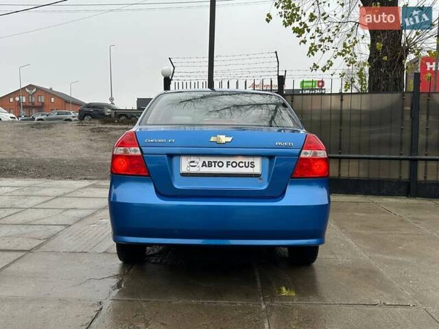 Синий Шевроле Авео, объемом двигателя 1.5 л и пробегом 259 тыс. км за 3990 $, фото 5 на Automoto.ua