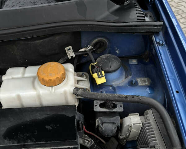 Синий Шевроле Авео, объемом двигателя 1.5 л и пробегом 146 тыс. км за 4800 $, фото 27 на Automoto.ua