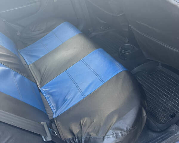 Синий Шевроле Авео, объемом двигателя 1.5 л и пробегом 238 тыс. км за 2700 $, фото 9 на Automoto.ua