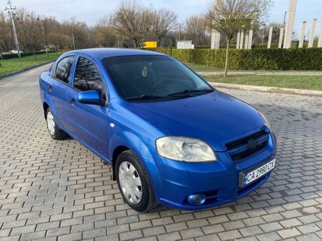 Синий Шевроле Авео, объемом двигателя 1.5 л и пробегом 200 тыс. км за 3650 $, фото 1 на Automoto.ua