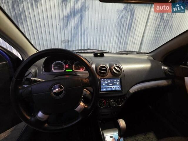 Шевроле Авео 2010 в Киеве на Automoto.ua Синий Шевроле Авео, объемом двигателя 1.5 л и пробегом 191 тыс. км за 5000 $, фото 5 на Automoto.ua