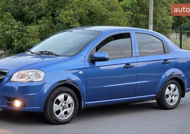 Синий Шевроле Авео, объемом двигателя 1.5 л и пробегом 73 тыс. км за 5900 $, фото 2 на Automoto.ua