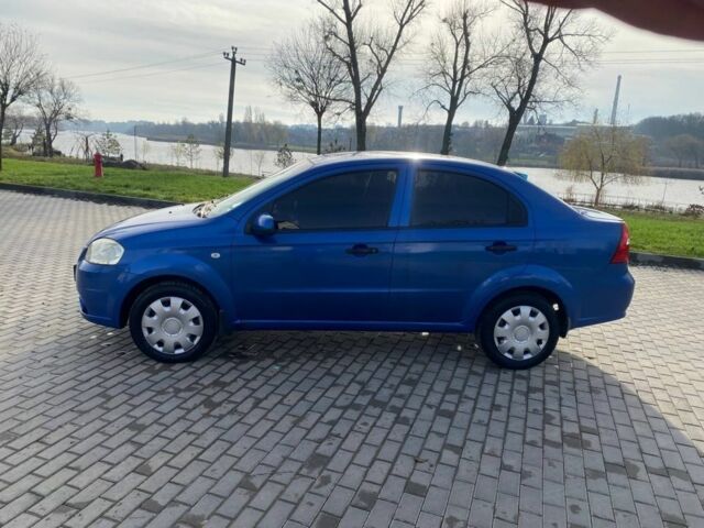 Синий Шевроле Авео, объемом двигателя 1.5 л и пробегом 200 тыс. км за 3650 $, фото 4 на Automoto.ua