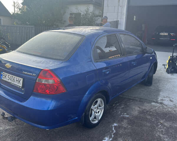 Синий Шевроле Авео, объемом двигателя 1.5 л и пробегом 238 тыс. км за 2700 $, фото 4 на Automoto.ua