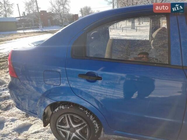 Синій Шевроле Авео, об'ємом двигуна 1.5 л та пробігом 295 тис. км за 4500 $, фото 1 на Automoto.ua
