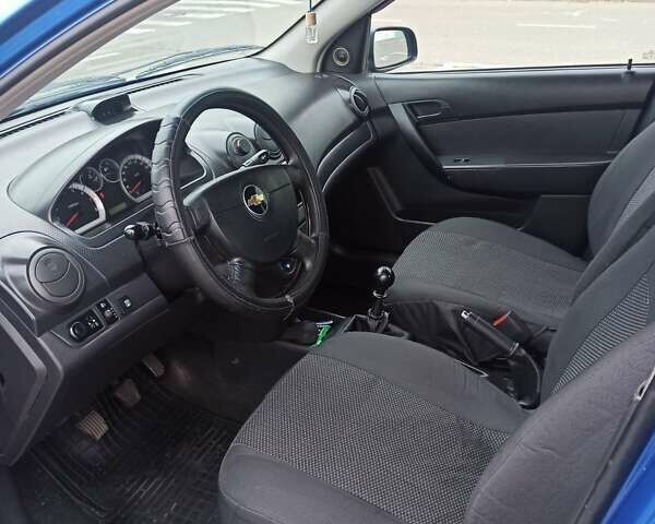 Синий Шевроле Авео, объемом двигателя 1.5 л и пробегом 190 тыс. км за 3600 $, фото 6 на Automoto.ua