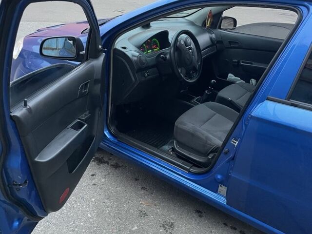 Синий Шевроле Авео, объемом двигателя 1.5 л и пробегом 150 тыс. км за 2700 $, фото 6 на Automoto.ua