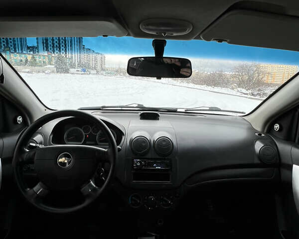 Синій Шевроле Авео, об'ємом двигуна 1.5 л та пробігом 170 тис. км за 4500 $, фото 34 на Automoto.ua