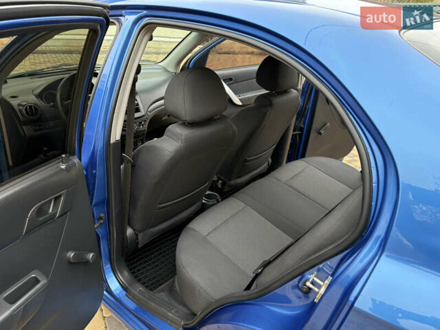 Синій Шевроле Авео, об'ємом двигуна 1.5 л та пробігом 161 тис. км за 4450 $, фото 9 на Automoto.ua