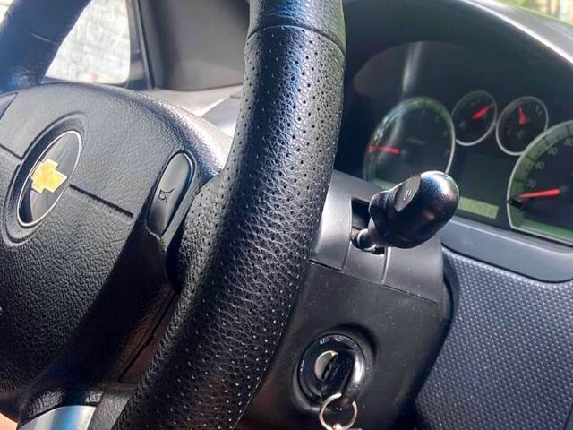 Синий Шевроле Авео, объемом двигателя 1.5 л и пробегом 170 тыс. км за 5000 $, фото 2 на Automoto.ua