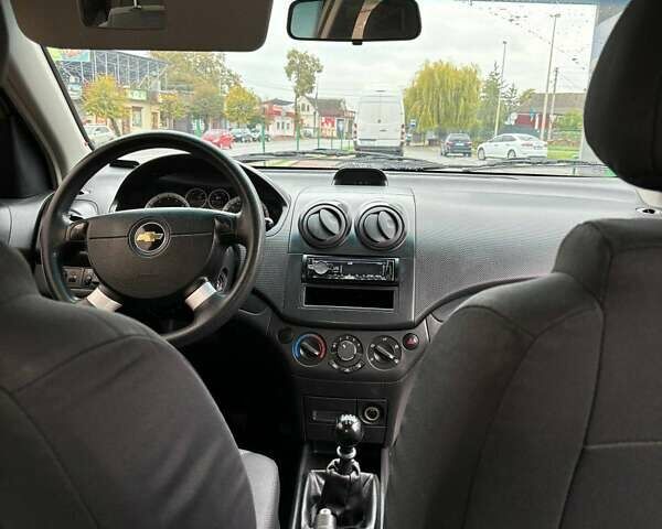 Шевроле Авео 2011 в Могилев-Подольском на Automoto.ua Синий Шевроле Авео, объемом двигателя 1.5 л и пробегом 160 тыс. км за 4900 $, фото 7 на Automoto.ua