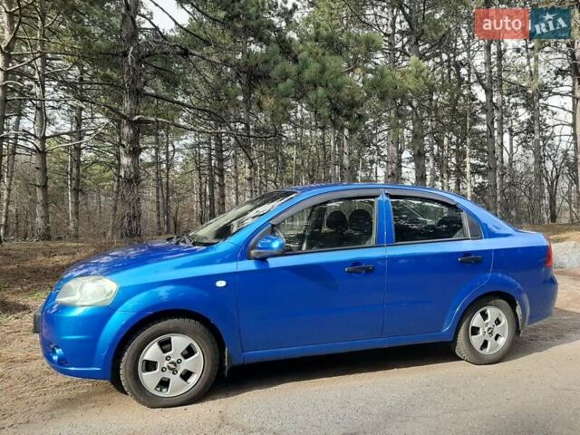 Синий Шевроле Авео, объемом двигателя 1.5 л и пробегом 194 тыс. км за 5200 $, фото 3 на Automoto.ua
