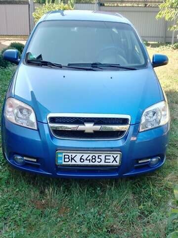 Синий Шевроле Авео, объемом двигателя 1.4 л и пробегом 170 тыс. км за 5200 $, фото 1 на Automoto.ua