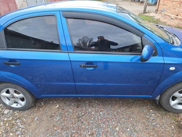 Синий Шевроле Авео, объемом двигателя 0 л и пробегом 204 тыс. км за 4200 $, фото 3 на Automoto.ua