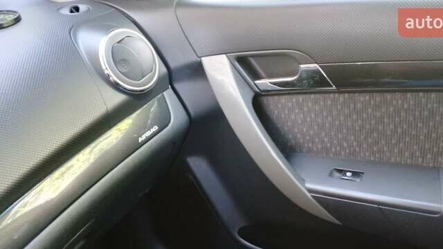 Синий Шевроле Авео, объемом двигателя 1.4 л и пробегом 170 тыс. км за 5200 $, фото 15 на Automoto.ua