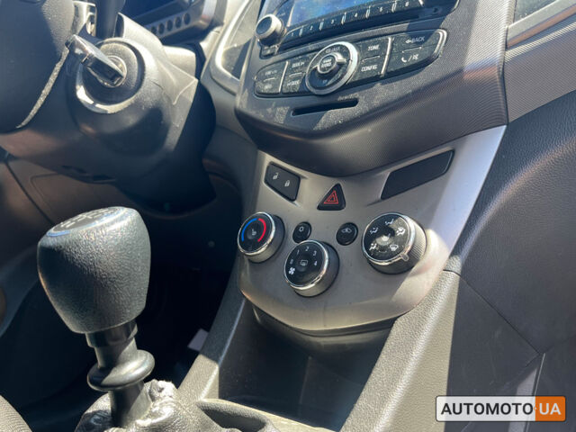 Синій Шевроле Авео, об'ємом двигуна 1.6 л та пробігом 113 тис. км за 6400 $, фото 17 на Automoto.ua