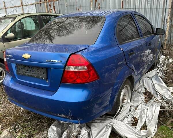 Синий Шевроле Авео, объемом двигателя 1.5 л и пробегом 250 тыс. км за 1500 $, фото 9 на Automoto.ua