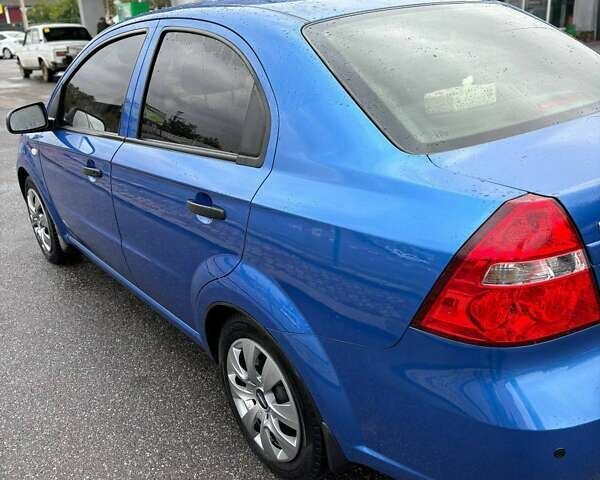 Шевроле Авео 2011 в Могилев-Подольском на Automoto.ua Синий Шевроле Авео, объемом двигателя 1.5 л и пробегом 160 тыс. км за 4900 $, фото 4 на Automoto.ua