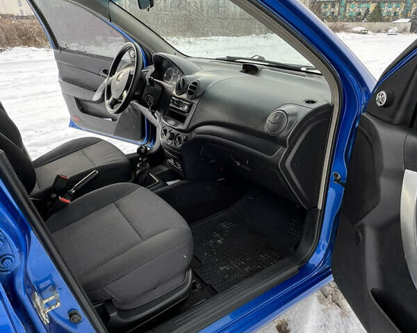 Синій Шевроле Авео, об'ємом двигуна 1.5 л та пробігом 170 тис. км за 4500 $, фото 15 на Automoto.ua