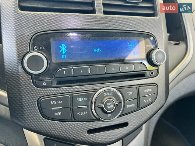 Шевроле Авео 2012 в Николаеве на Automoto.ua Синий Шевроле Авео, объемом двигателя 1.6 л и пробегом 159 тыс. км за 5899 $, фото 9 на Automoto.ua