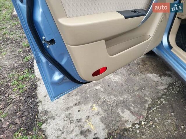 Синий Шевроле Авео, объемом двигателя 1.5 л и пробегом 97 тыс. км за 4300 $, фото 2 на Automoto.ua