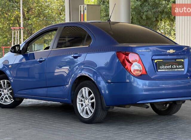 Шевроле Авео 2012 в Николаеве на Automoto.ua Синий Шевроле Авео, объемом двигателя 1.6 л и пробегом 159 тыс. км за 5899 $, фото 3 на Automoto.ua