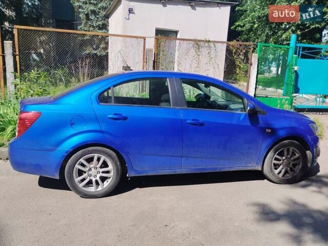 Синий Шевроле Авео, объемом двигателя 1.6 л и пробегом 112 тыс. км за 5750 $, фото 1 на Automoto.ua
