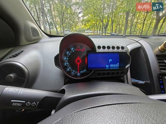 Синій Шевроле Авео, об'ємом двигуна 1.6 л та пробігом 186 тис. км за 6300 $, фото 11 на Automoto.ua