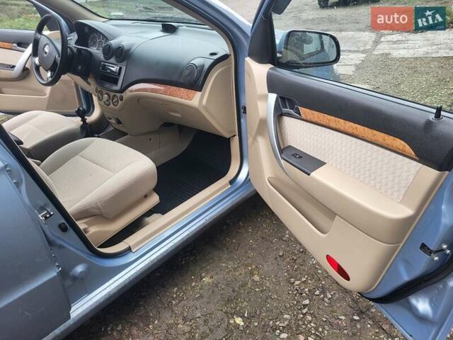 Синий Шевроле Авео, объемом двигателя 1.5 л и пробегом 97 тыс. км за 4300 $, фото 3 на Automoto.ua