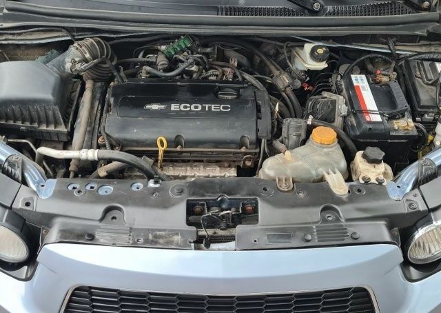 Синий Шевроле Авео, объемом двигателя 1.6 л и пробегом 174 тыс. км за 4800 $, фото 3 на Automoto.ua