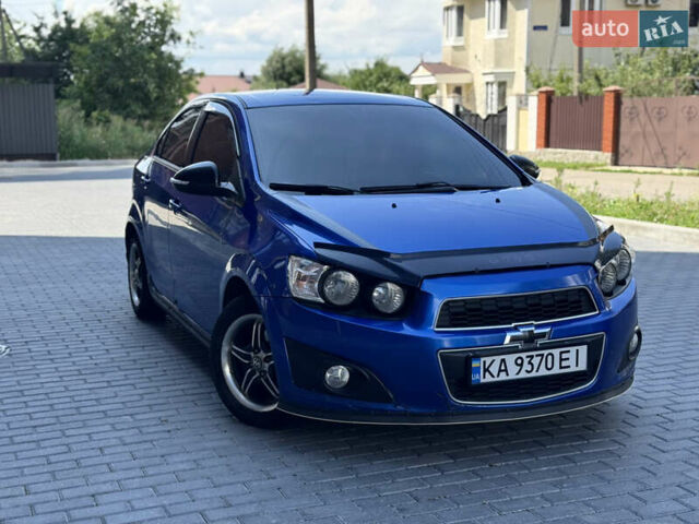 Синий Шевроле Авео, объемом двигателя 1.4 л и пробегом 180 тыс. км за 4650 $, фото 1 на Automoto.ua