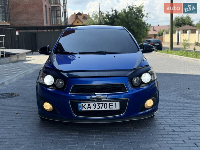 Синий Шевроле Авео, объемом двигателя 1.4 л и пробегом 180 тыс. км за 4650 $, фото 2 на Automoto.ua