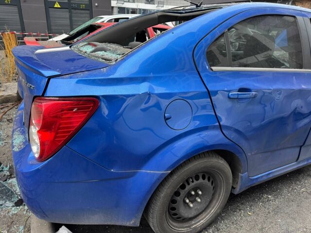 Синий Шевроле Авео, объемом двигателя 1.6 л и пробегом 167 тыс. км за 3500 $, фото 4 на Automoto.ua