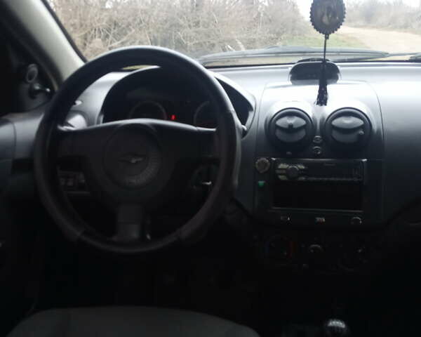 Синий Шевроле Авео, объемом двигателя 1.5 л и пробегом 292 тыс. км за 4000 $, фото 3 на Automoto.ua