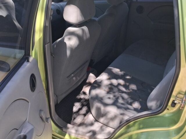 Зеленый Шевроле Авео, объемом двигателя 1.5 л и пробегом 230 тыс. км за 2500 $, фото 12 на Automoto.ua